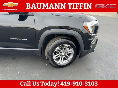 Used 2025 GMC Terrain Elevation AWD/4WD image 29