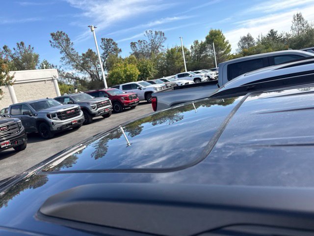 Used 2024 Jeep Grand Cherokee L Altitude AWD/4WD image 6
