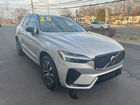 Certified 2025 Volvo XC60 B5 Plus AWD/4WD image 6