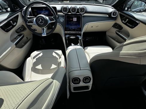 Certified 2025 Mercedes-Benz C 300 Sedan image 27