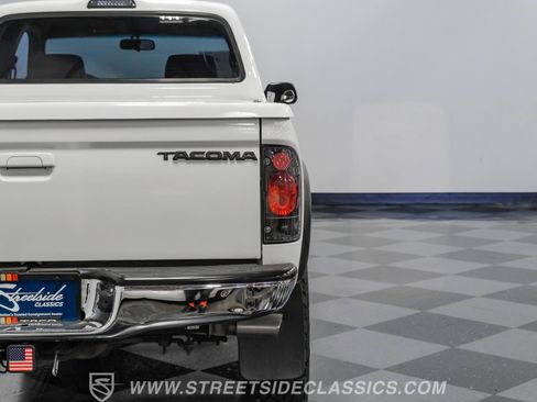 Used 2002 Toyota Tacoma PreRunner image 24
