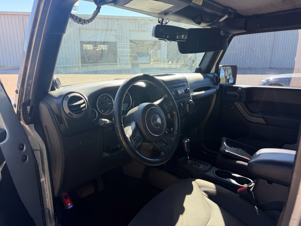 Used 2013 Jeep Wrangler Unlimited Sport AWD/4WD image 9