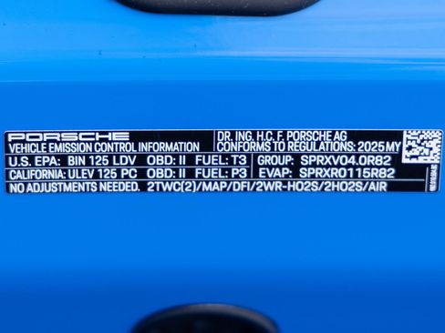 Certified 2025 Porsche 718 Boxster Spyder RS RWD image 33