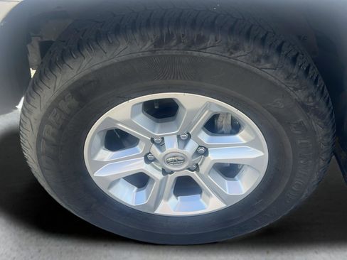 Used 2023 Toyota 4Runner SR5 Premium image 15