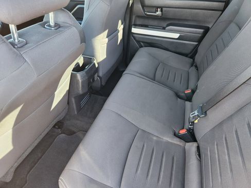 Used 2024 Toyota Tacoma TRD Sport image 9