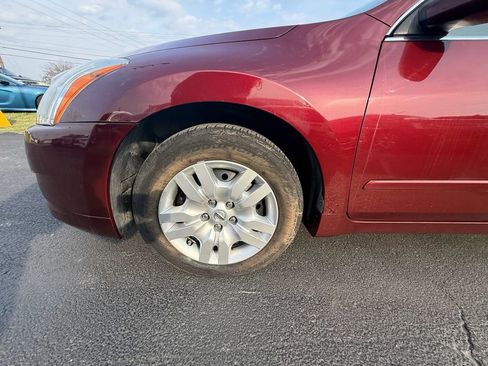 Used 2011 Nissan Altima 2.5 S image 9