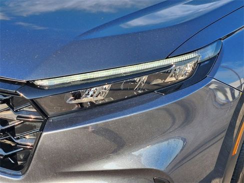 Used 2023 Honda CR-V Sport image 9
