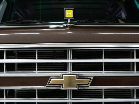 Used 1988 Chevrolet Blazer 4WD image 24