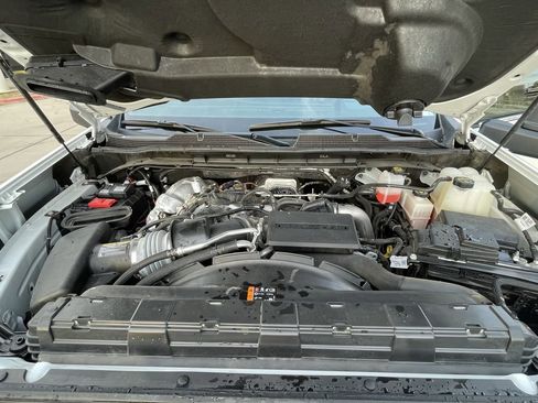 Used 2025 Chevrolet Silverado 2500 High Country w/ High Country Premium Package image 27