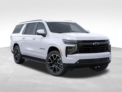 New 2026 Chevrolet Suburban RST w/ Comfort Package AWD/4WD image 7