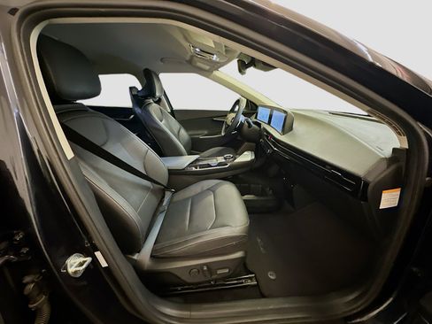 Used 2023 Kia EV6 Wind image 33