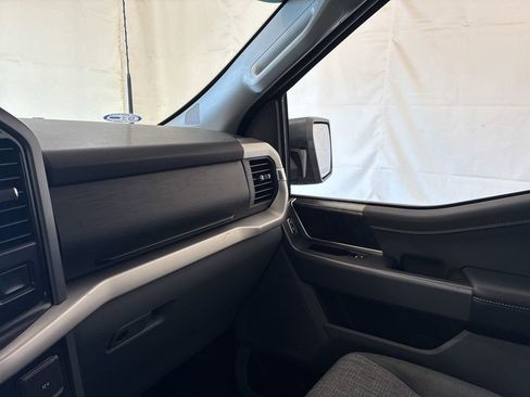 Used 2022 Ford F150 XLT w/ Equipment Group 302A High AWD/4WD image 27