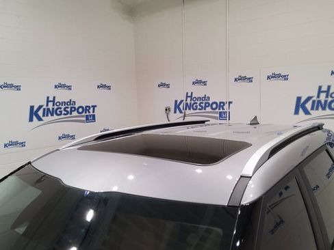 Used 2024 Kia Seltos EX image 40