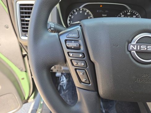 Used 2022 Nissan Frontier SV RWD image 26