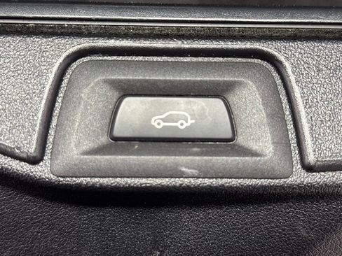 Used 2021 BMW X5 xDrive40i w/ M Sport Package AWD/4WD image 28