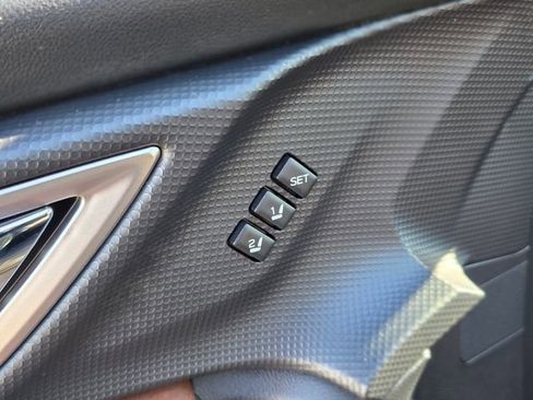 Certified 2024 Subaru Forester Touring w/ Pop Package 2 image 25