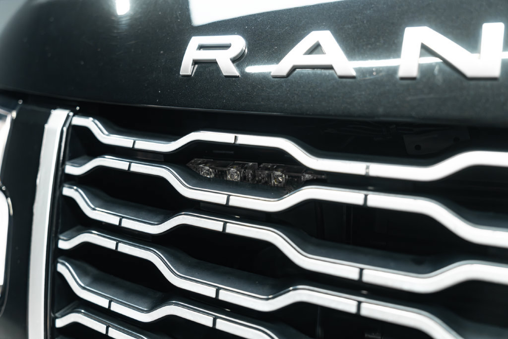 Used 2020 Land Rover Range Rover Long Wheelbase Autobiography AWD/4WD image 7