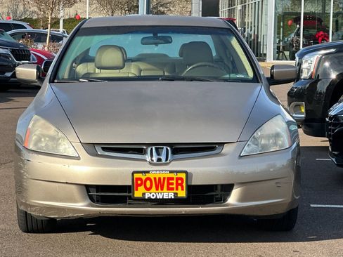 Used 2005 Honda Accord Hybrid Sedan image 9
