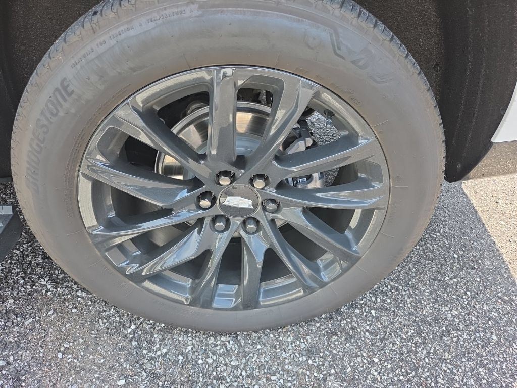 Used 2026 Cadillac Escalade Sport w/ LPO, ONYX Package AWD/4WD image 7