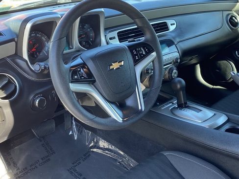Used 2015 Chevrolet Camaro LS RWD image 21