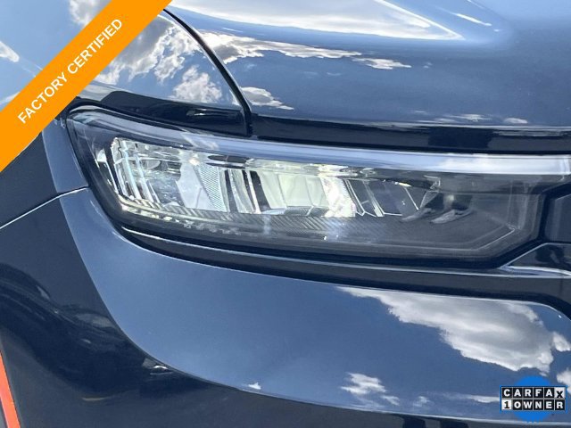 Certified 2025 Jeep Grand Cherokee L Limited w/ Luxury Tech Group II AWD/4WD image 10