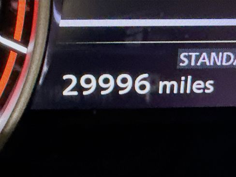 Used 2023 Nissan Rogue SV image 19