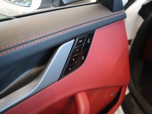 Used 2020 Porsche 911 Carrera S image 19