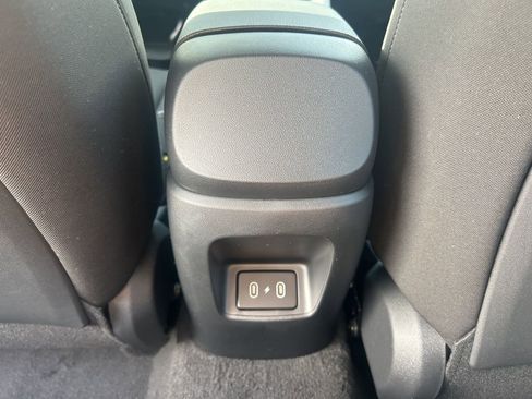 New 2026 Hyundai Elantra Blue image 24