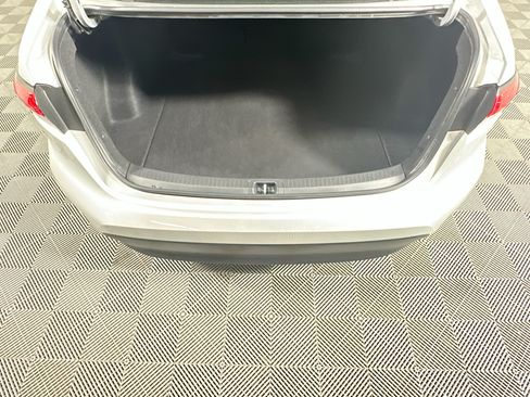 Used 2024 Toyota Corolla LE FWD image 30