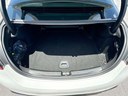 Used 2023 Mercedes-Benz C 300 Sedan image 30