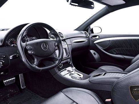 Used 2008 Mercedes-Benz CLK 63 AMG Black Series image 2