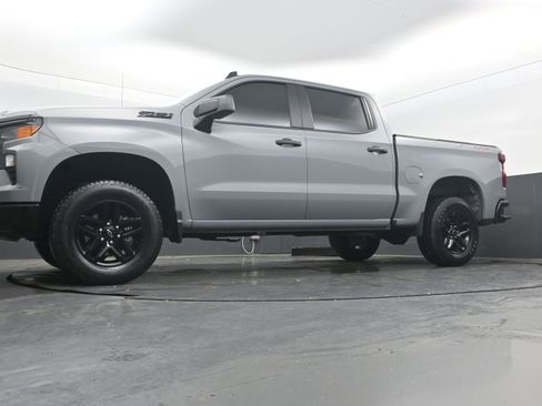 Used 2024 Chevrolet Silverado 1500 Custom Trail Boss w/ LPO, Dark Essentials Package AWD/4WD image 27