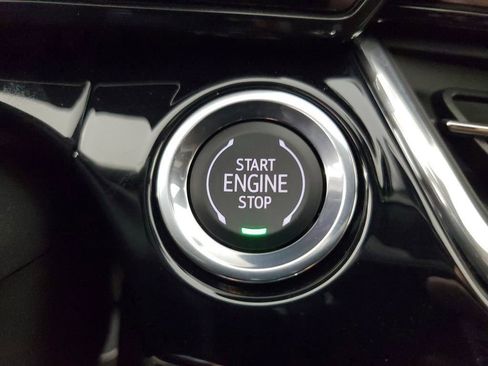 New 2026 Chevrolet Trax RS w/ Sunroof Package image 19