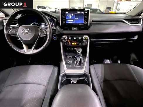 Certified 2019 Toyota RAV4 XLE image 30