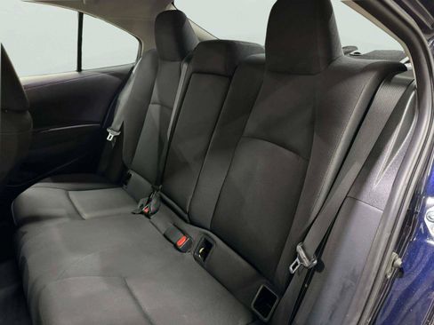 Used 2023 Toyota Corolla LE w/ Carpet Mat Package (TMS) FWD image 32
