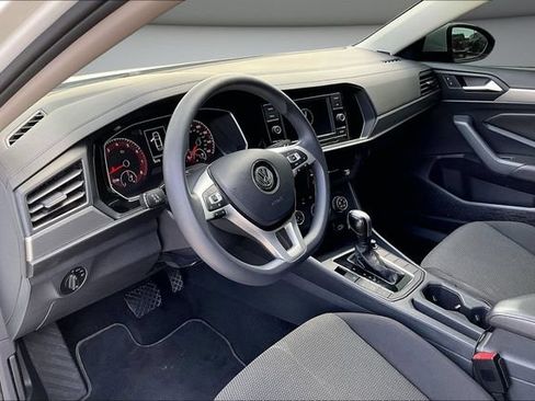 Used 2019 Volkswagen Jetta S w/ Driver Assistance Package FWD image 17