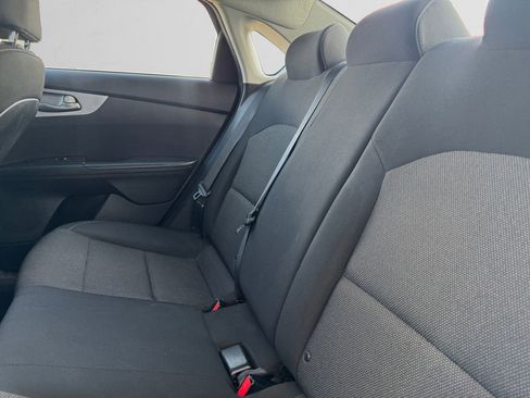 Used 2022 Kia Forte LXS image 14