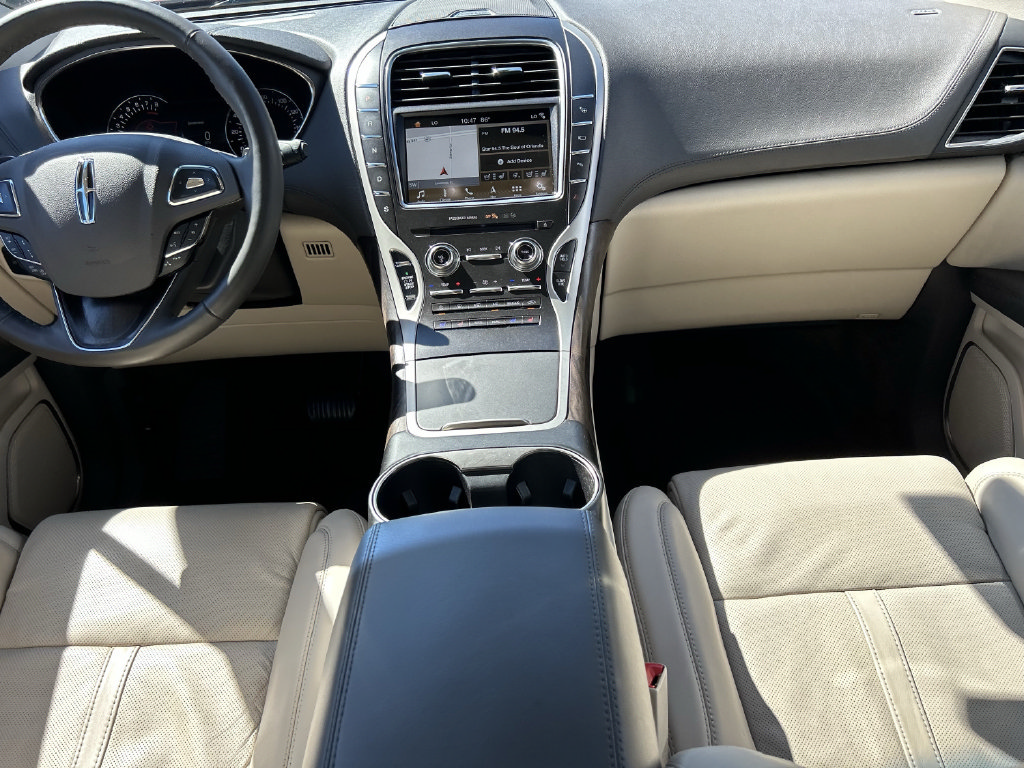 Used 2018 Lincoln MKX Reserve w/ Driver Assistance Package FWD image 20