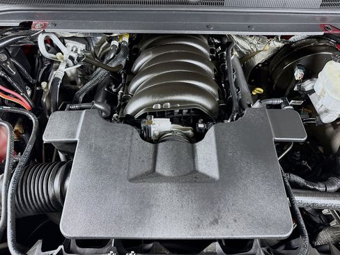 Used 2017 Chevrolet Tahoe Premier image 39