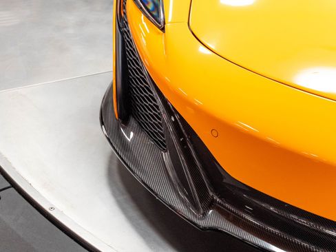Used 2015 McLaren 650S Spider RWD image 78