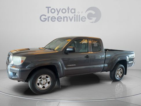 Used 2012 Toyota Tacoma PreRunner w/ SR5 Pkg RWD image 2