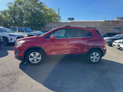 Used 2015 Chevrolet Trax LT w/ LPO, Cargo Package image 4