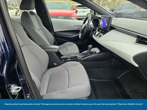 Used 2025 Toyota Corolla SE image 7