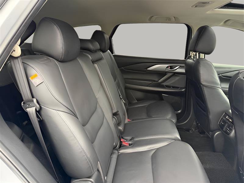 Used 2019 MAZDA CX-9 Touring w/ Touring Premium Package FWD image 27