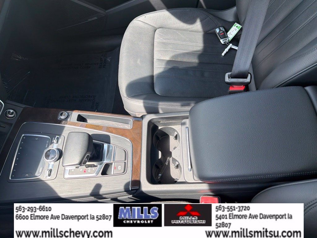 Used 2019 Audi Q5 2.0T Premium Plus w/ Premium Plus Package AWD/4WD image 19