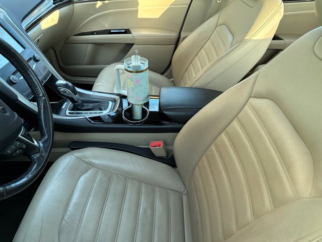 Used 2014 Ford Fusion SE w/ Equipment Group 202A FWD image 6