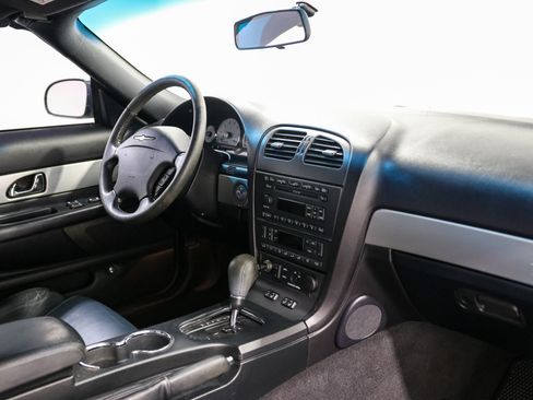 Used 2005 Ford Thunderbird RWD image 24