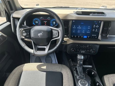 Used 2025 Ford Bronco Big Bend AWD/4WD image 17