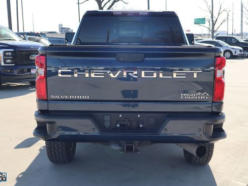 Used 2023 Chevrolet Silverado 3500 High Country image 6
