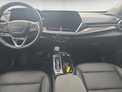 Used 2024 Chevrolet Trax ACTIV w/ Driver Confidence Package FWD image 10